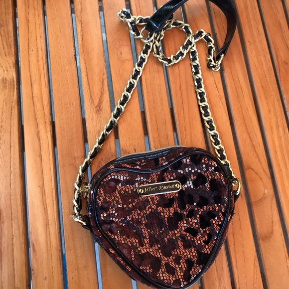 Betsey Johnson Handbags - Betsey Johnson Heart Shaped Purse